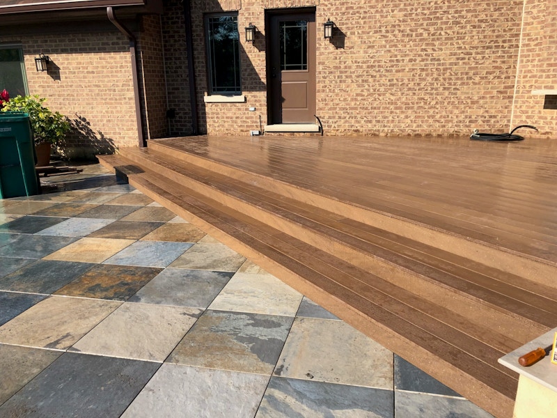 deck insallation-1_Long Grove, IL