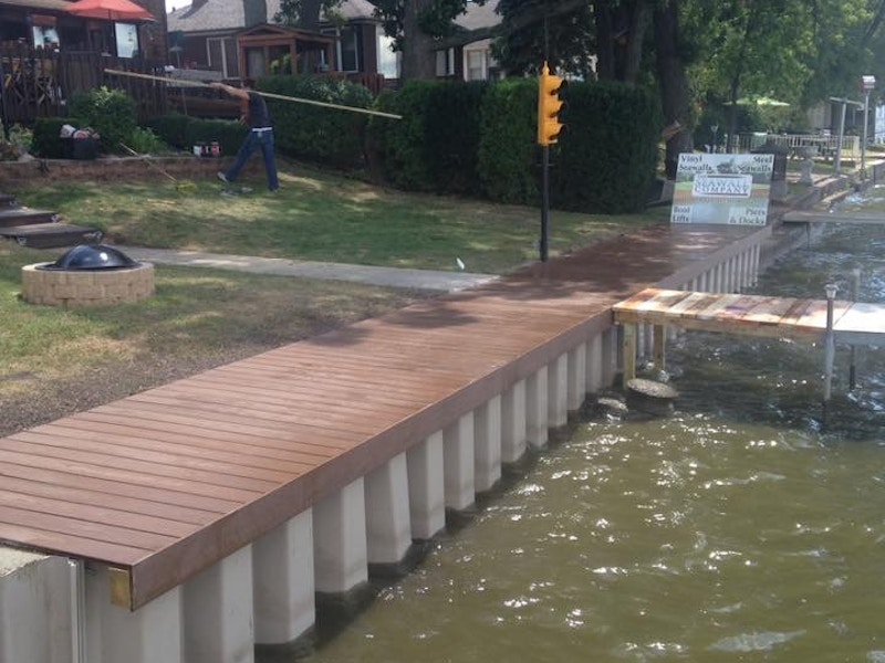 vinyl seawall installation_Fox Lake, IL